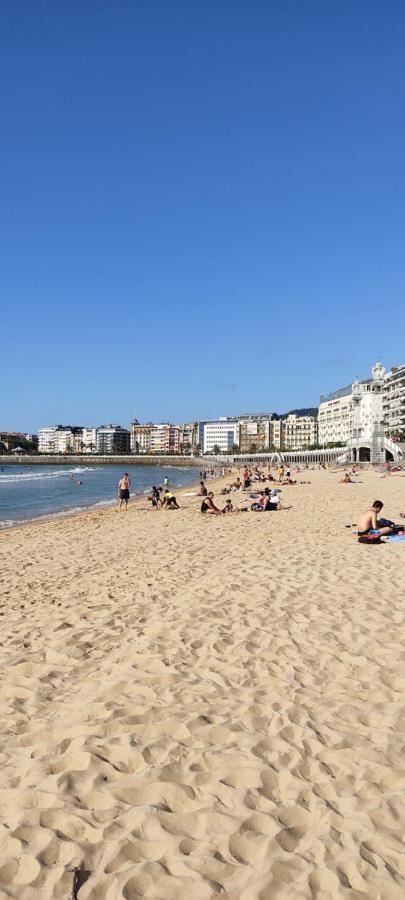 AMPLIO y CONFORTABLE Playa ZURRIOLA SMART TV San Sebastián Exterior foto